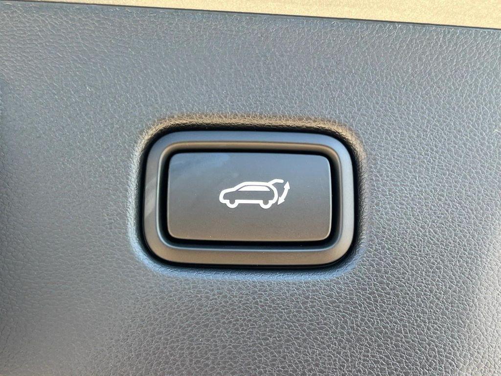 new 2025 Hyundai TUCSON Hybrid car, priced at $35,462