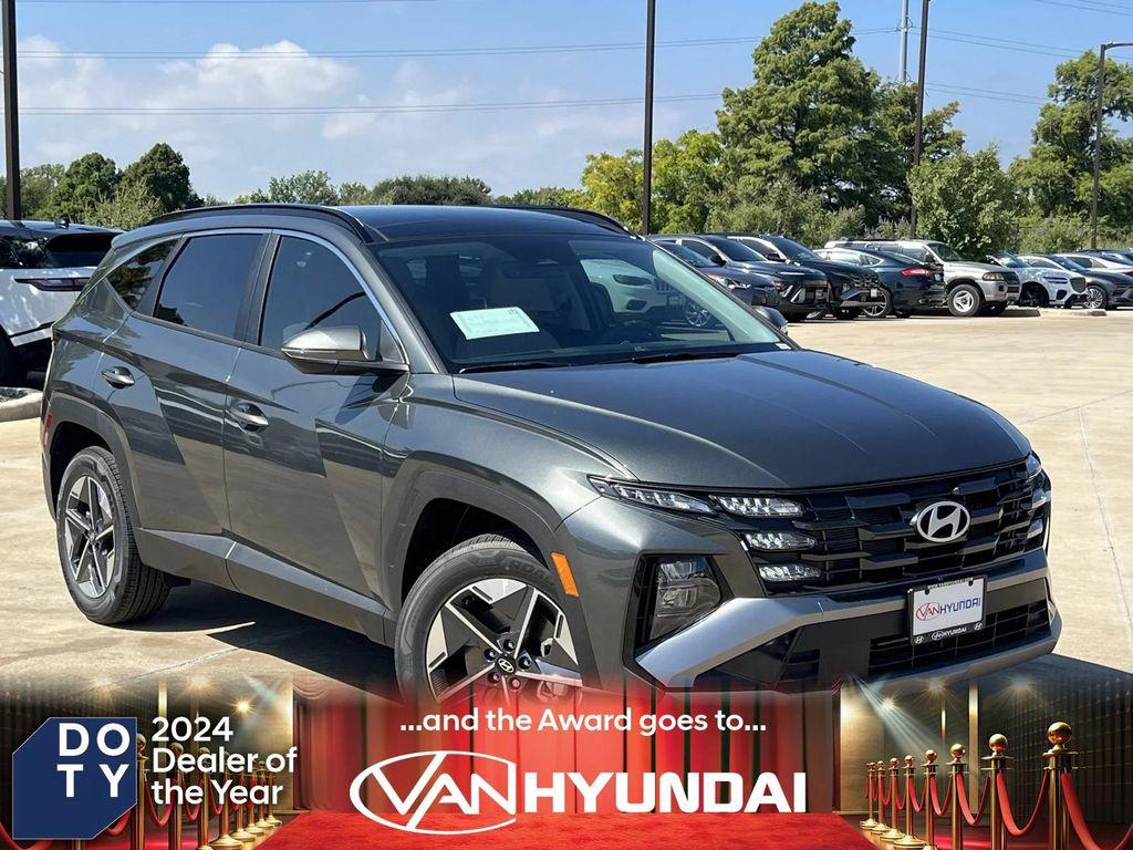 new 2025 Hyundai TUCSON Hybrid car, priced at $35,462