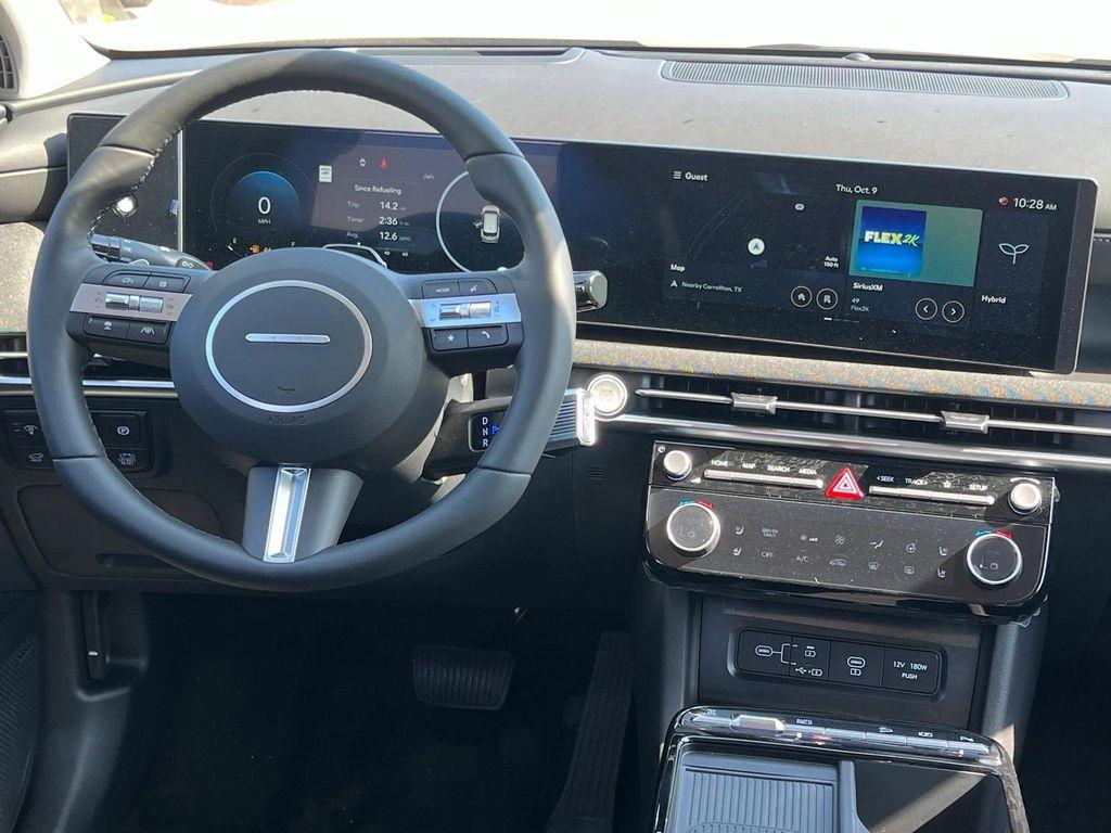 new 2025 Hyundai TUCSON Hybrid car, priced at $40,114