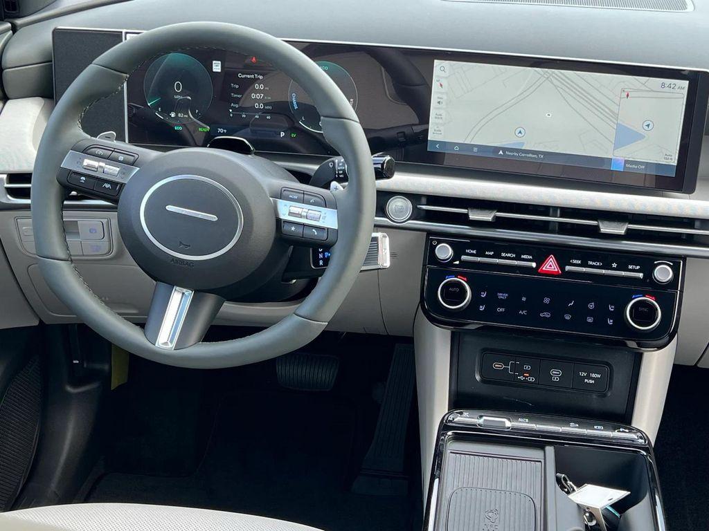 new 2026 Hyundai TUCSON Hybrid car, priced at $44,480