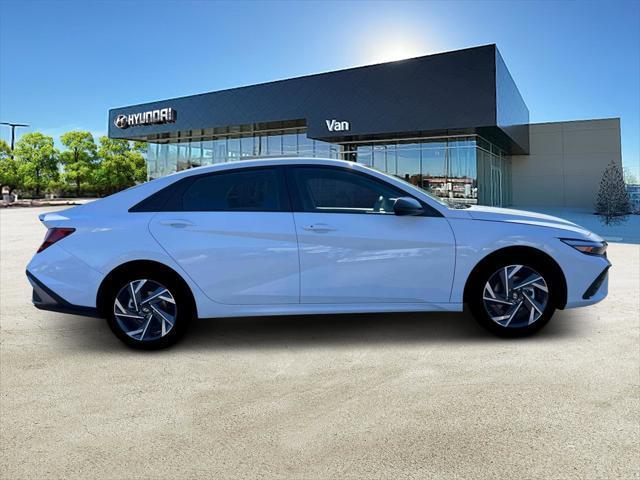 new 2025 Hyundai Elantra car, priced at $24,553