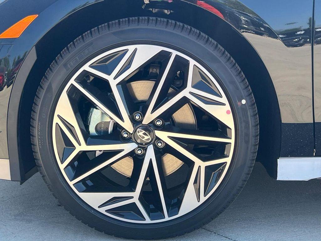 new 2025 Hyundai IONIQ 6 car, priced at $40,169