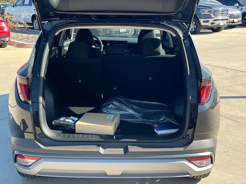 new 2026 Hyundai Tucson car, priced at $30,400