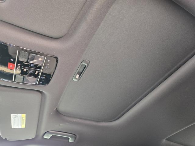 new 2025 Hyundai Santa Fe car, priced at $45,018
