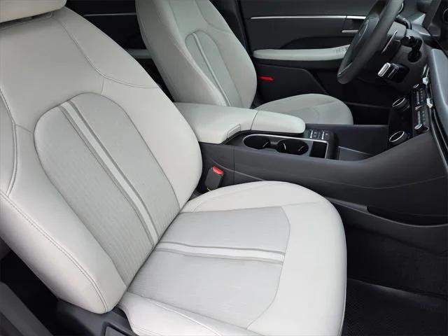 new 2025 Hyundai Sonata car, priced at $27,616