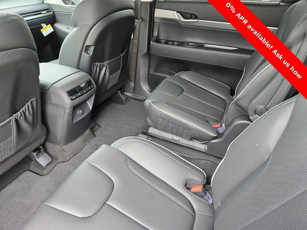 new 2025 Hyundai Palisade car, priced at $39,906
