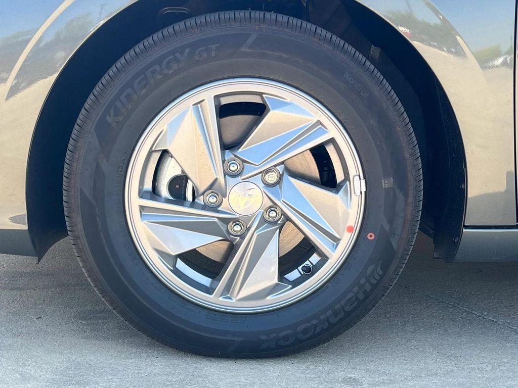 new 2025 Hyundai Elantra car, priced at $22,441