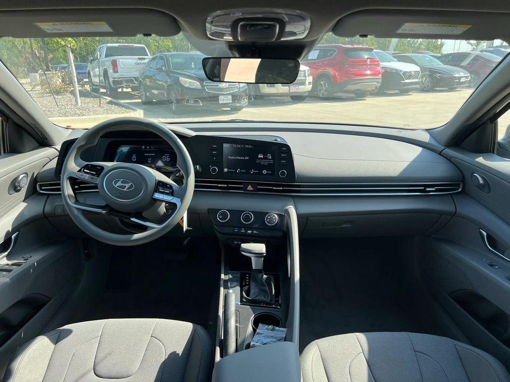 new 2025 Hyundai Elantra car, priced at $22,441