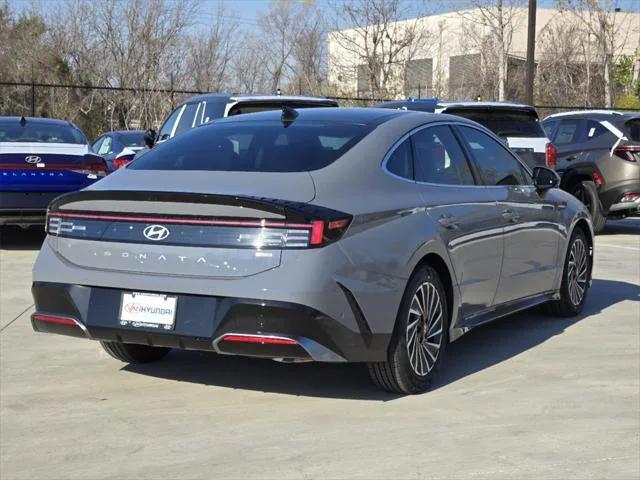 new 2025 Hyundai Sonata Hybrid car, priced at $38,531