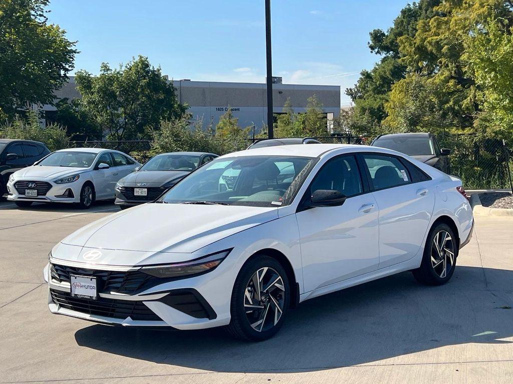 new 2025 Hyundai Elantra car, priced at $24,283