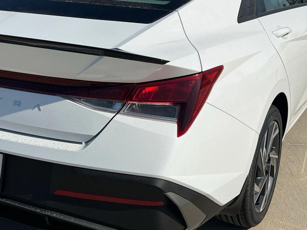 new 2025 Hyundai Elantra car, priced at $24,283
