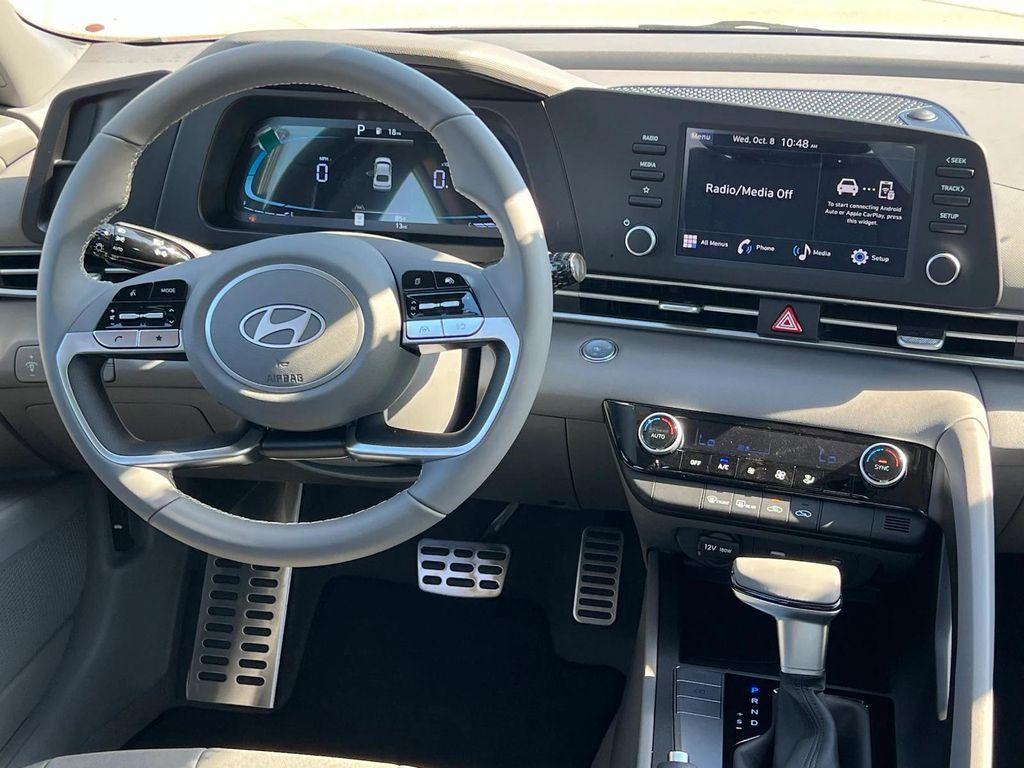 new 2025 Hyundai Elantra car, priced at $24,283