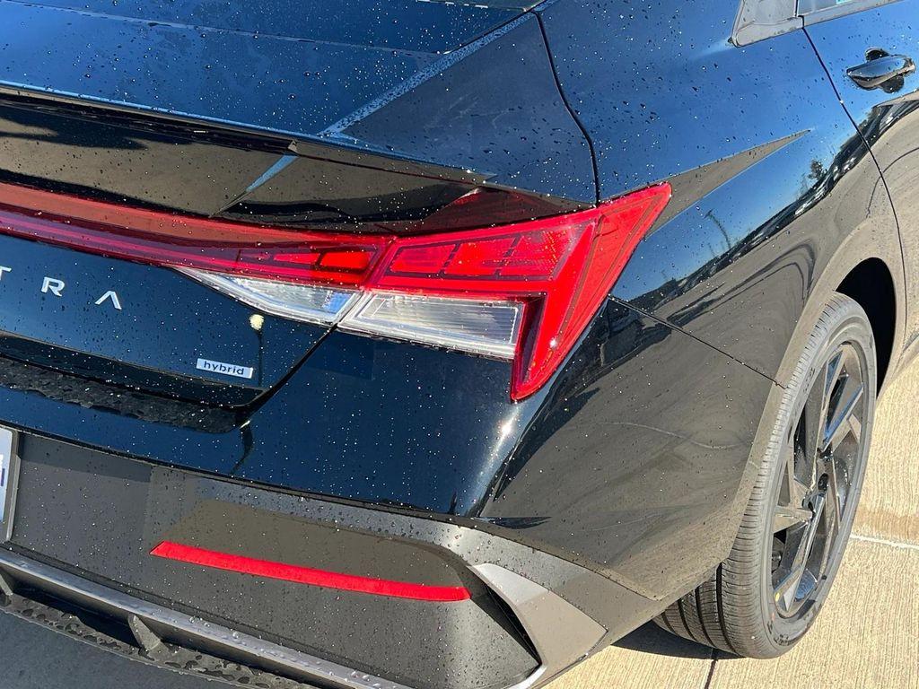 new 2026 Hyundai ELANTRA HEV car, priced at $28,560