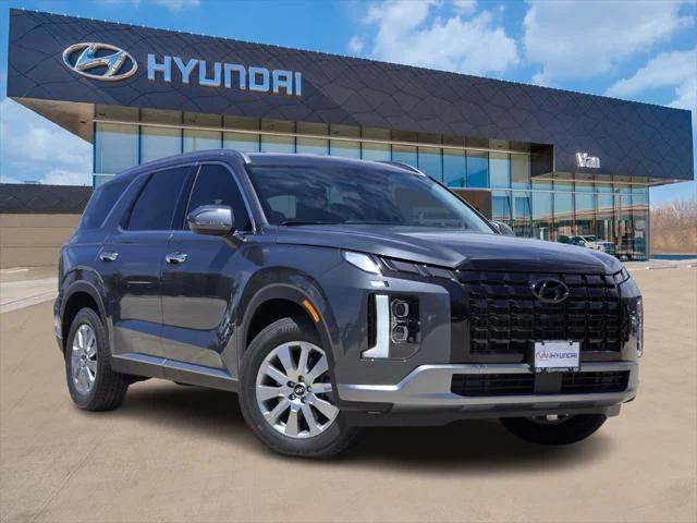 new 2025 Hyundai Palisade car, priced at $40,000