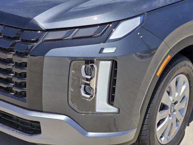 new 2025 Hyundai Palisade car, priced at $40,000