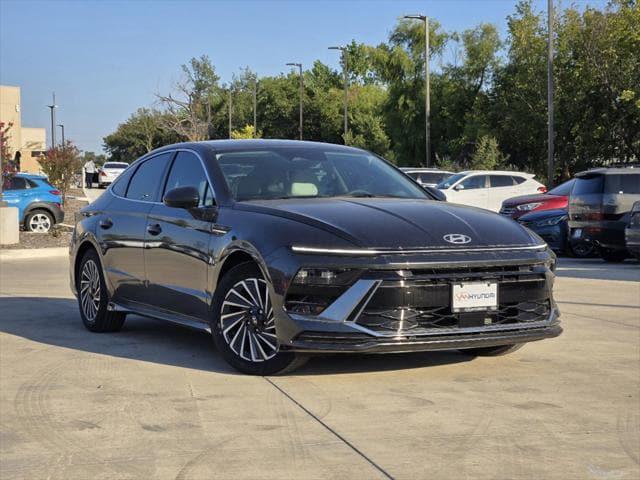 new 2024 Hyundai Sonata Hybrid car, priced at $32,500