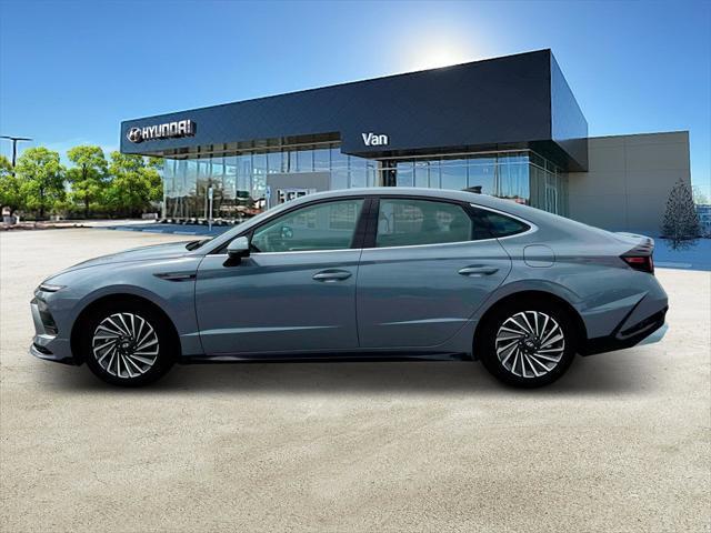 new 2025 Hyundai Sonata Hybrid car, priced at $31,537