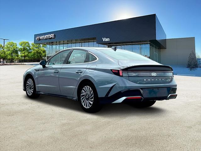 new 2025 Hyundai Sonata Hybrid car, priced at $31,537