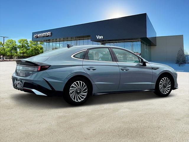 new 2025 Hyundai Sonata Hybrid car, priced at $31,537