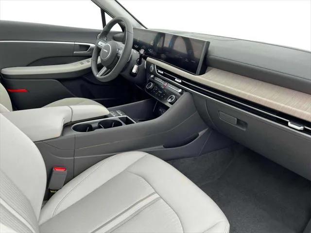 new 2025 Hyundai Sonata Hybrid car, priced at $31,537
