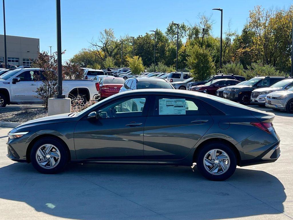 new 2026 Hyundai Elantra car