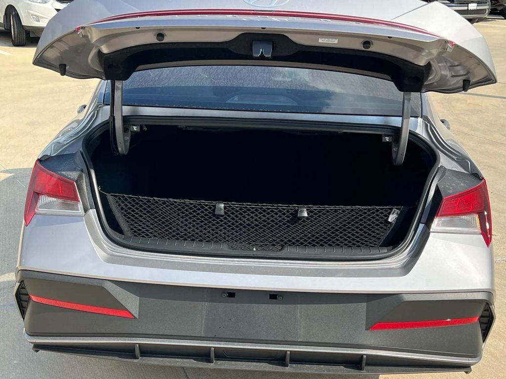 new 2025 Hyundai Elantra car, priced at $22,018