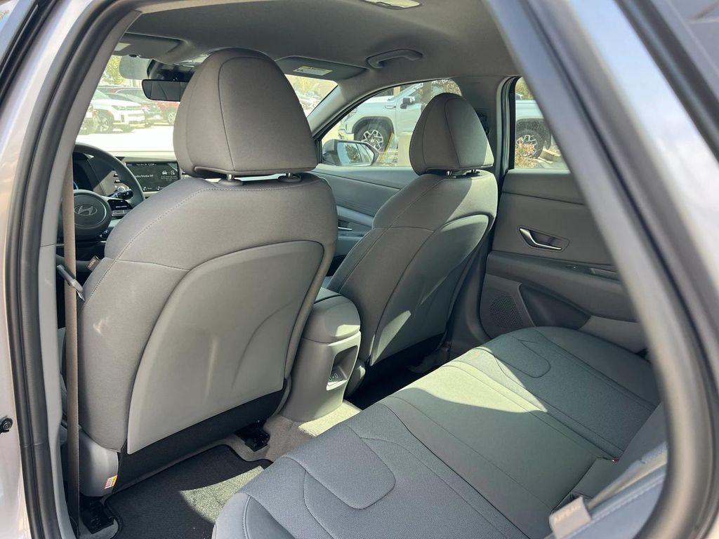 new 2025 Hyundai Elantra car, priced at $22,018