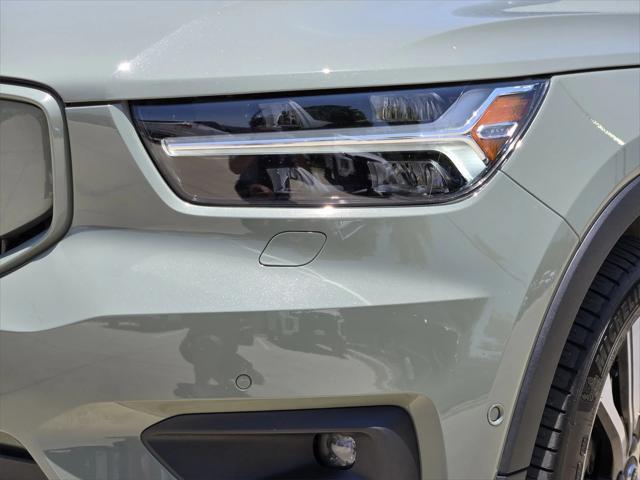 used 2022 Volvo XC40 Recharge Pure Electric car, priced at $28,898