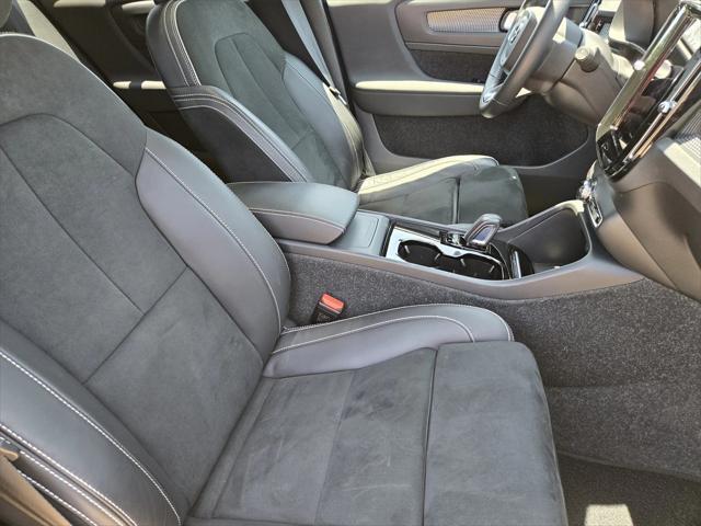 used 2022 Volvo XC40 Recharge Pure Electric car, priced at $28,898