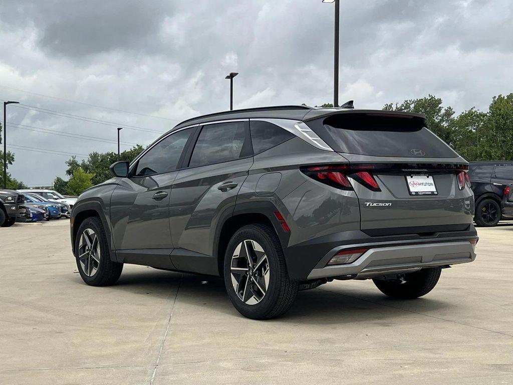 new 2025 Hyundai Tucson car, priced at $28,149