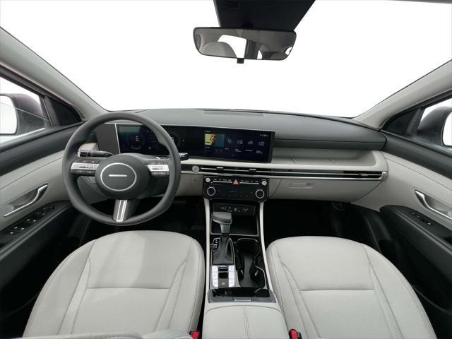 new 2025 Hyundai Tucson car, priced at $30,184