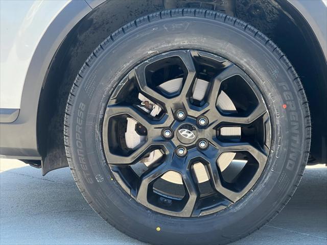 used 2023 Hyundai Santa Fe car, priced at $22,283