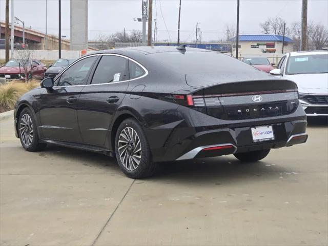 new 2025 Hyundai Sonata Hybrid car, priced at $37,573