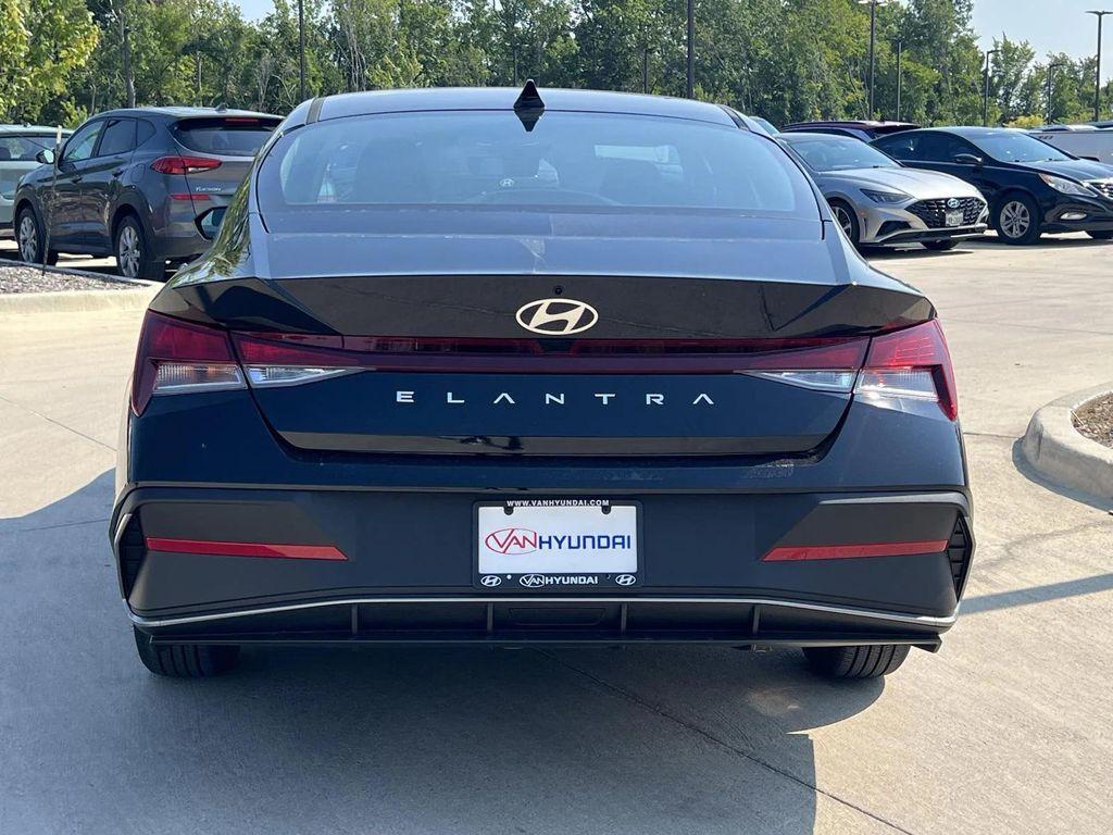 new 2025 Hyundai Elantra car, priced at $22,437