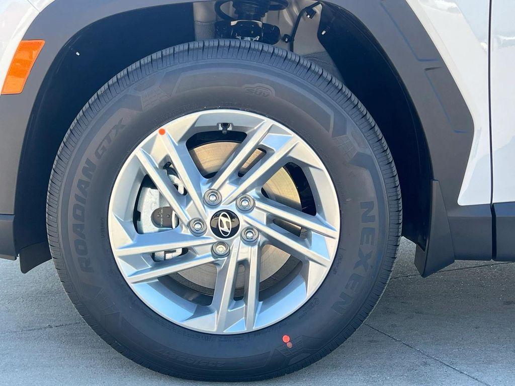 new 2026 Hyundai Tucson car, priced at $30,780