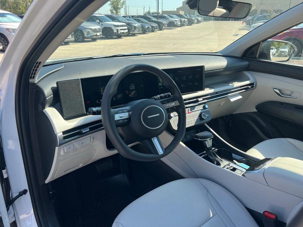 new 2026 Hyundai Tucson car, priced at $30,780