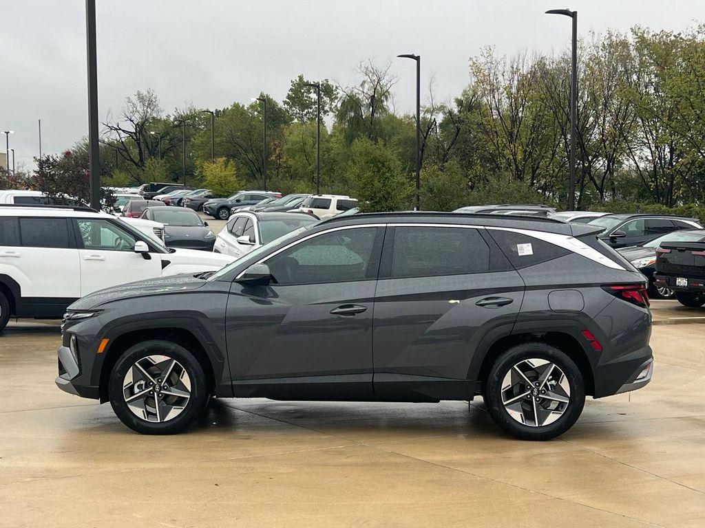 new 2026 Hyundai Tucson car, priced at $30,225