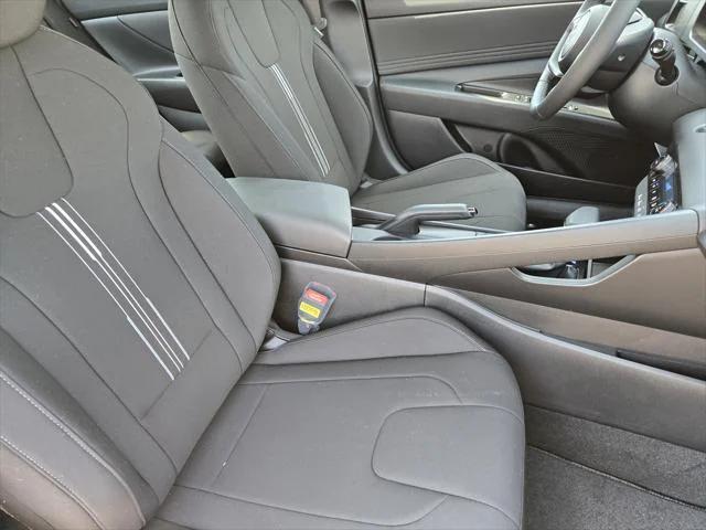 new 2025 Hyundai Elantra car, priced at $23,036