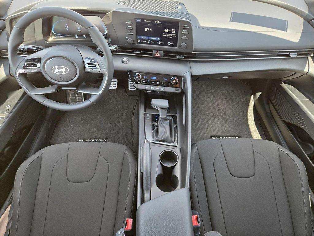 new 2025 Hyundai Elantra car, priced at $24,086