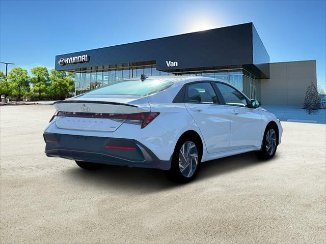 new 2025 Hyundai Elantra car, priced at $27,954