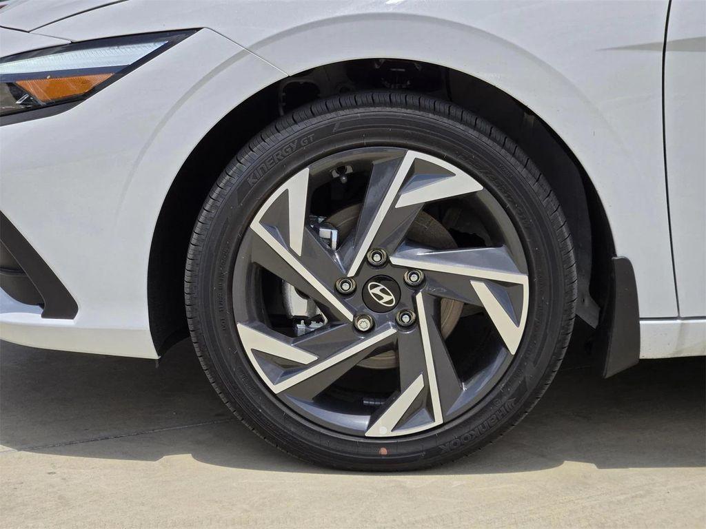 new 2025 Hyundai Elantra car, priced at $27,804