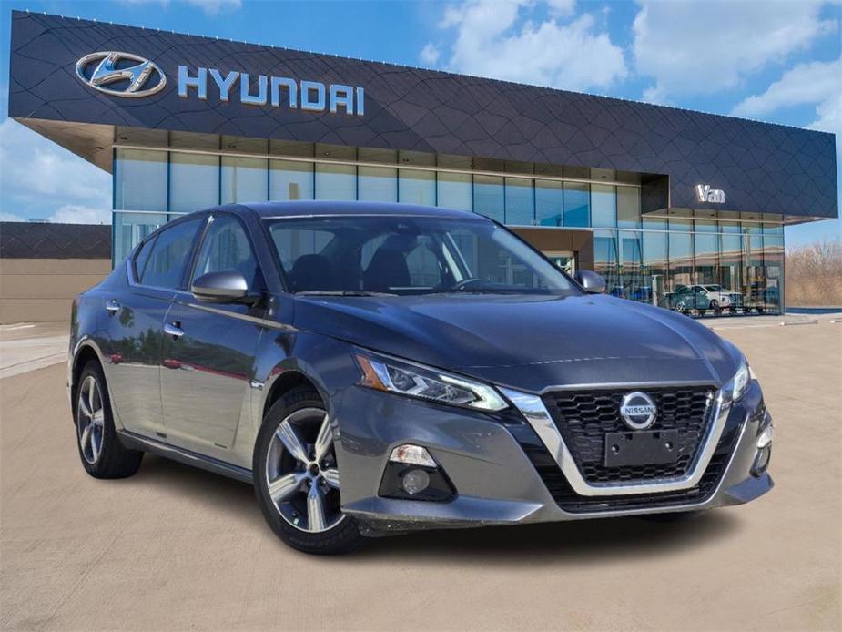 used 2019 Nissan Altima car, priced at $16,633