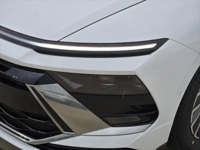 new 2025 Hyundai Sonata Hybrid car, priced at $37,809
