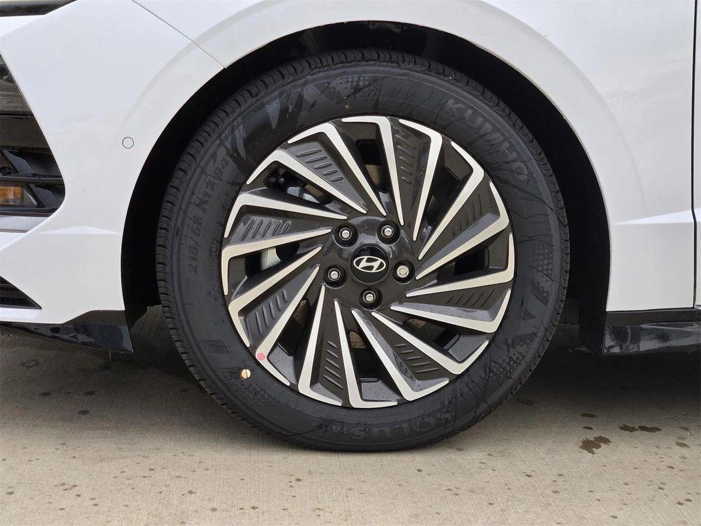 new 2025 Hyundai Sonata Hybrid car, priced at $35,614
