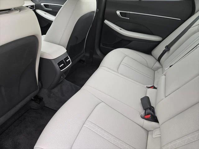 new 2025 Hyundai Sonata Hybrid car, priced at $37,809