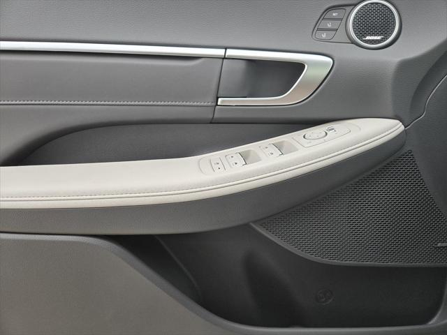 new 2025 Hyundai Sonata Hybrid car, priced at $37,809