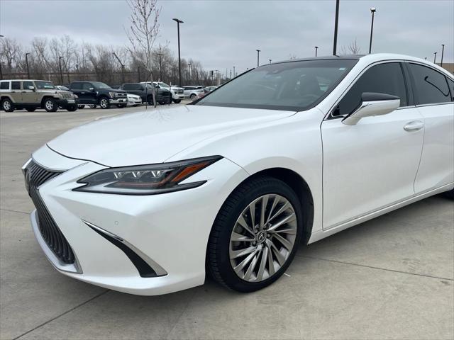 used 2019 Lexus ES 350 car, priced at $26,190