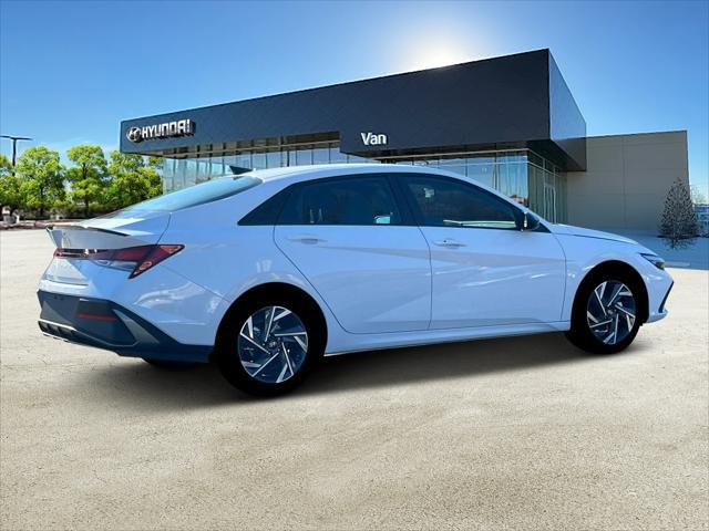 new 2025 Hyundai Elantra car, priced at $23,074