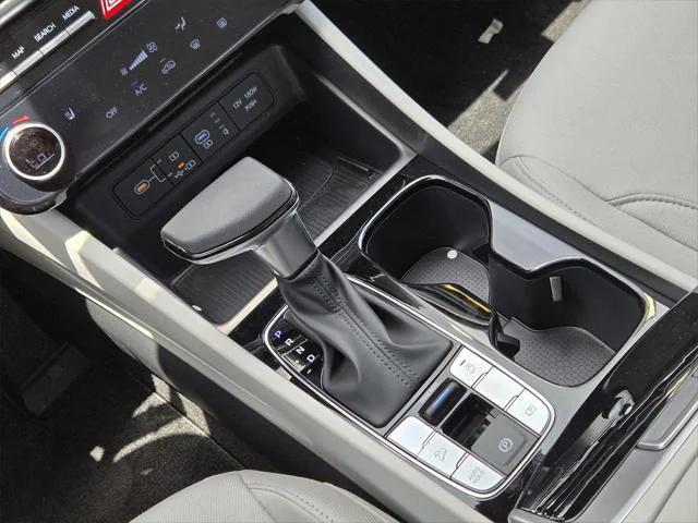 new 2025 Hyundai Tucson car, priced at $30,178