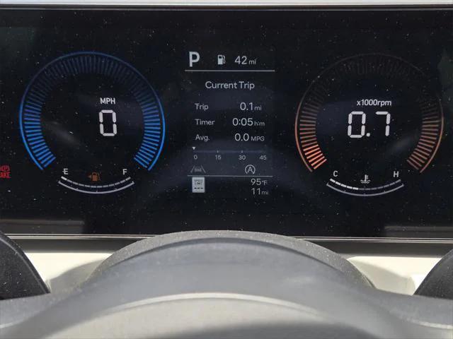 new 2025 Hyundai Tucson car, priced at $30,178